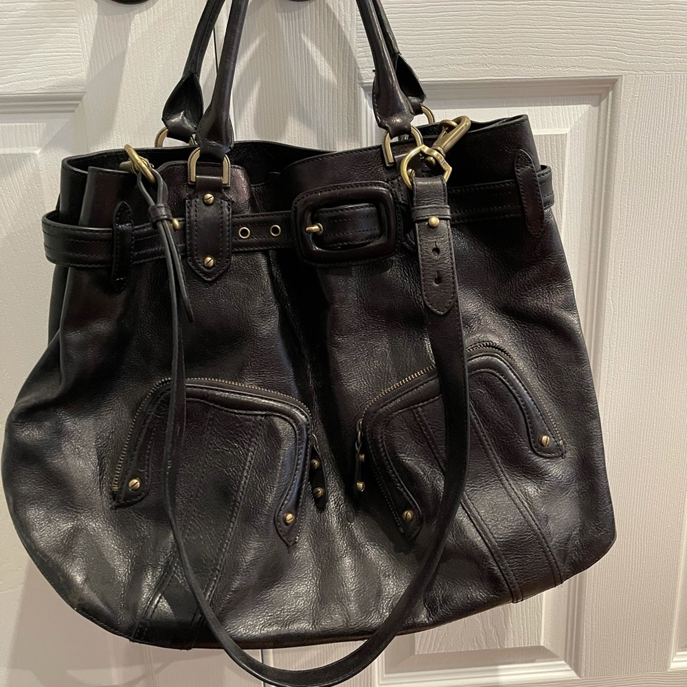 Gorgeous Cole Haan leather with stitching